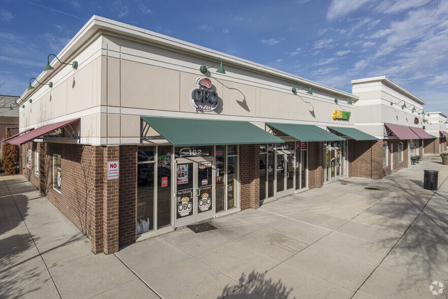 110-195 Village Dr, Waldorf, MD for lease - Building Photo - Image 3 of 17