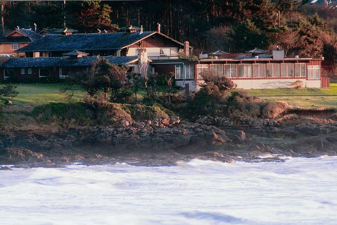 331 S Highway 101, Yachats, OR for sale Primary Photo- Image 1 of 1