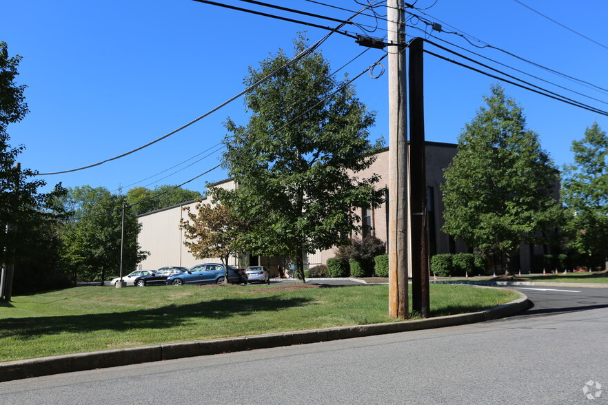 191 Chambers Brook Rd, Branchburg, NJ for sale - Building Photo - Image 3 of 4