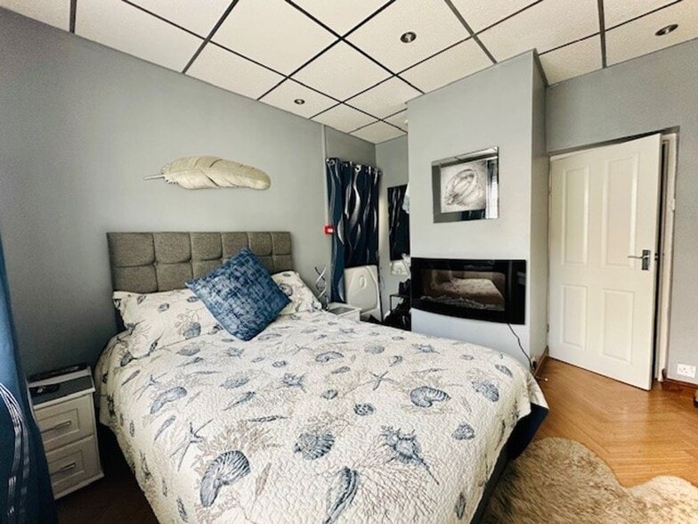 22 St. Chads Rd, Blackpool for sale - Interior Photo - Image 3 of 6