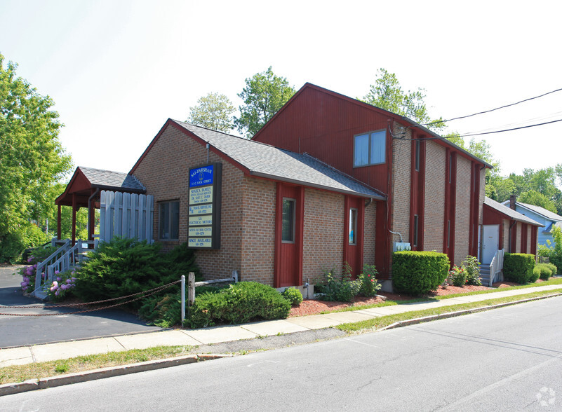 3-7 Lock St, Baldwinsville, NY for sale - Primary Photo - Image 1 of 1