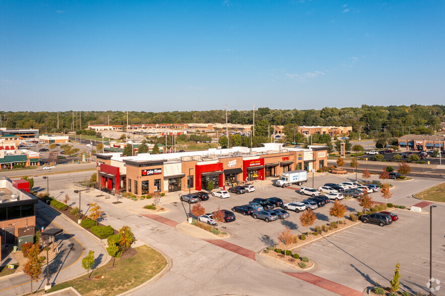 9101 Metcalf Ave, Overland Park, KS for sale - Aerial - Image 3 of 5