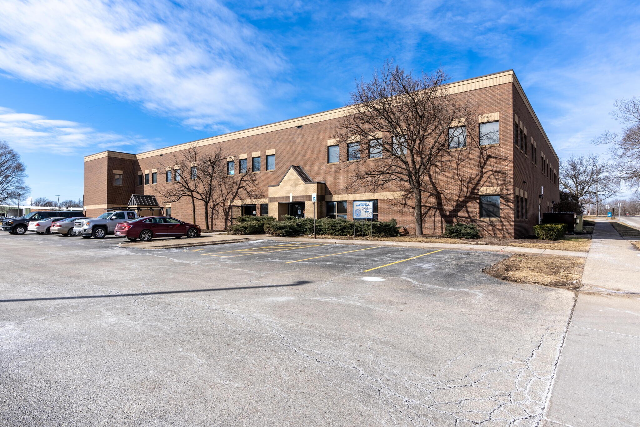 200 S 2nd St, Pekin, IL for sale Building Photo- Image 1 of 1