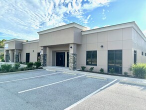 5083 Little Rd, New Port Richey, FL for lease Building Photo- Image 1 of 11