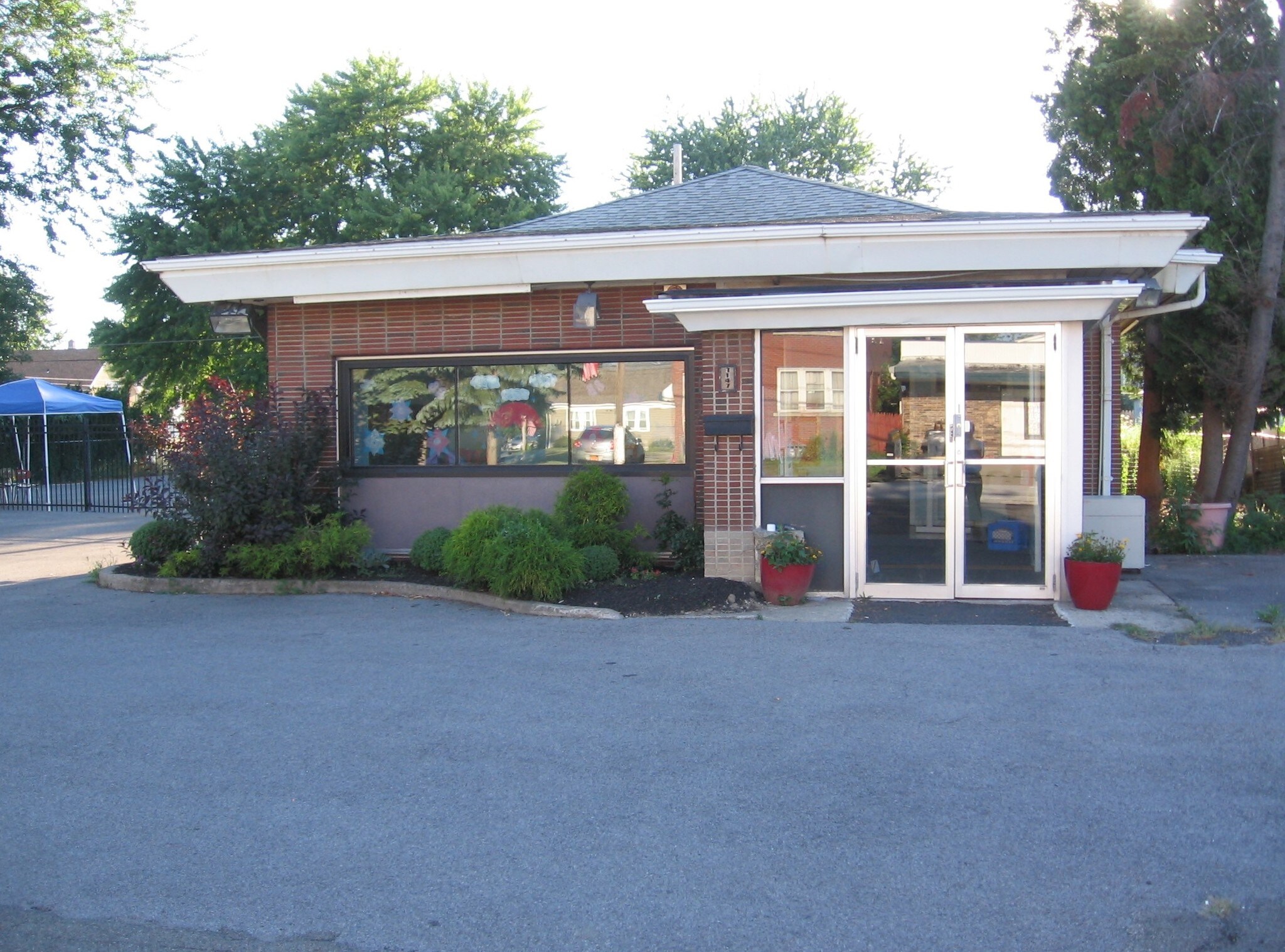 3147 S Park Ave, Lackawanna, NY for sale Building Photo- Image 1 of 1