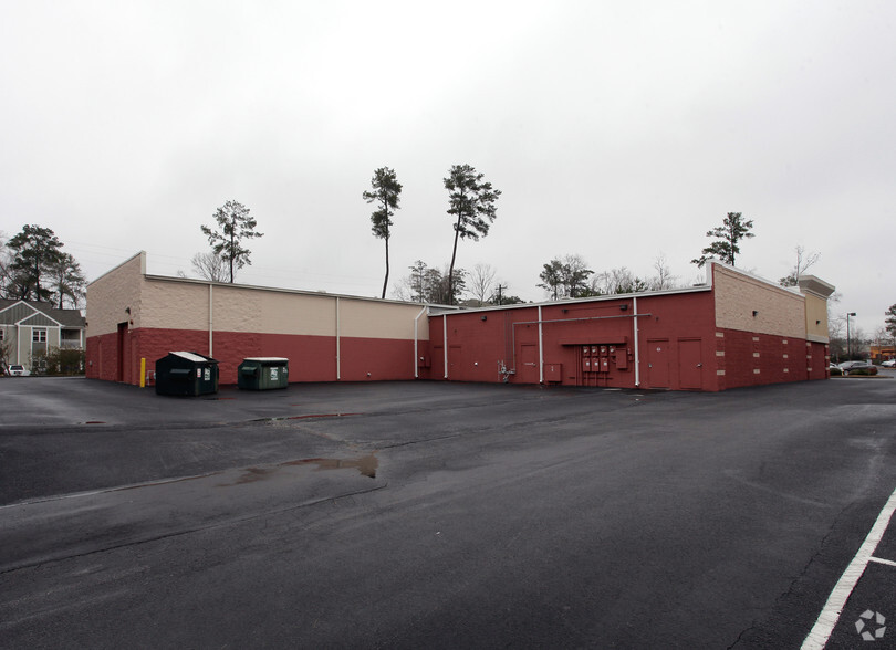 8421 Dorchester Rd, North Charleston, SC for lease - Building Photo - Image 3 of 8