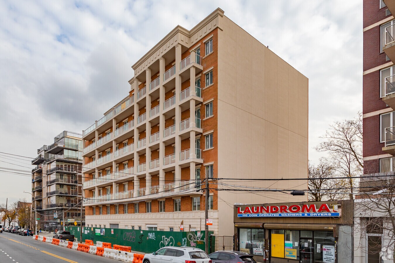 396398 Kings Hwy, Brooklyn, NY 11223