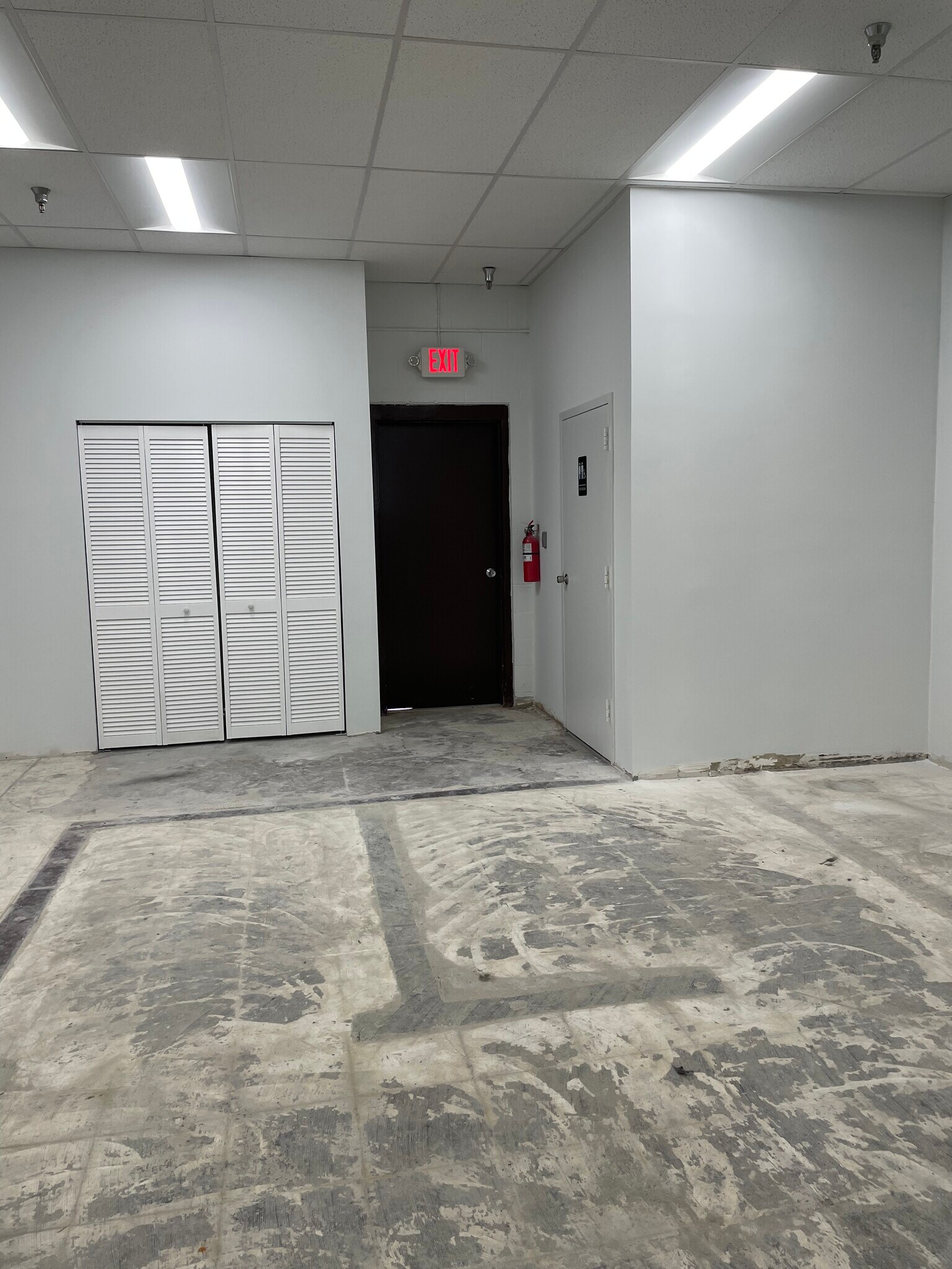 1820018250 Flower Hill Way, Gaithersburg, MD 20879 Flower Hill