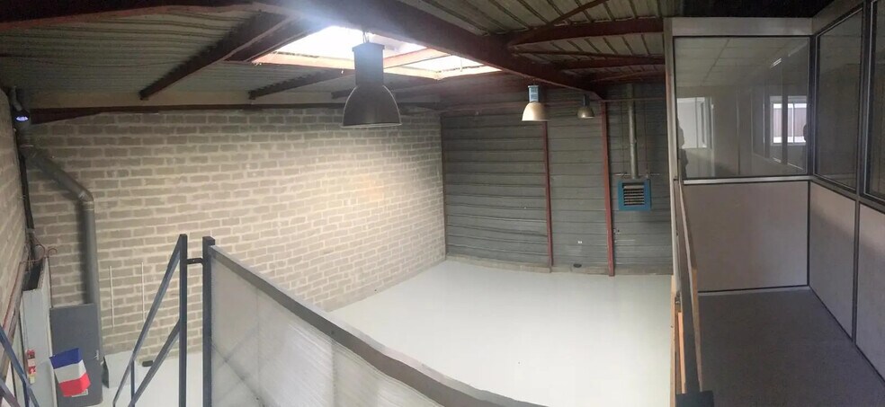 Flex in Argenteuil for lease - Interior Photo - Image 3 of 11