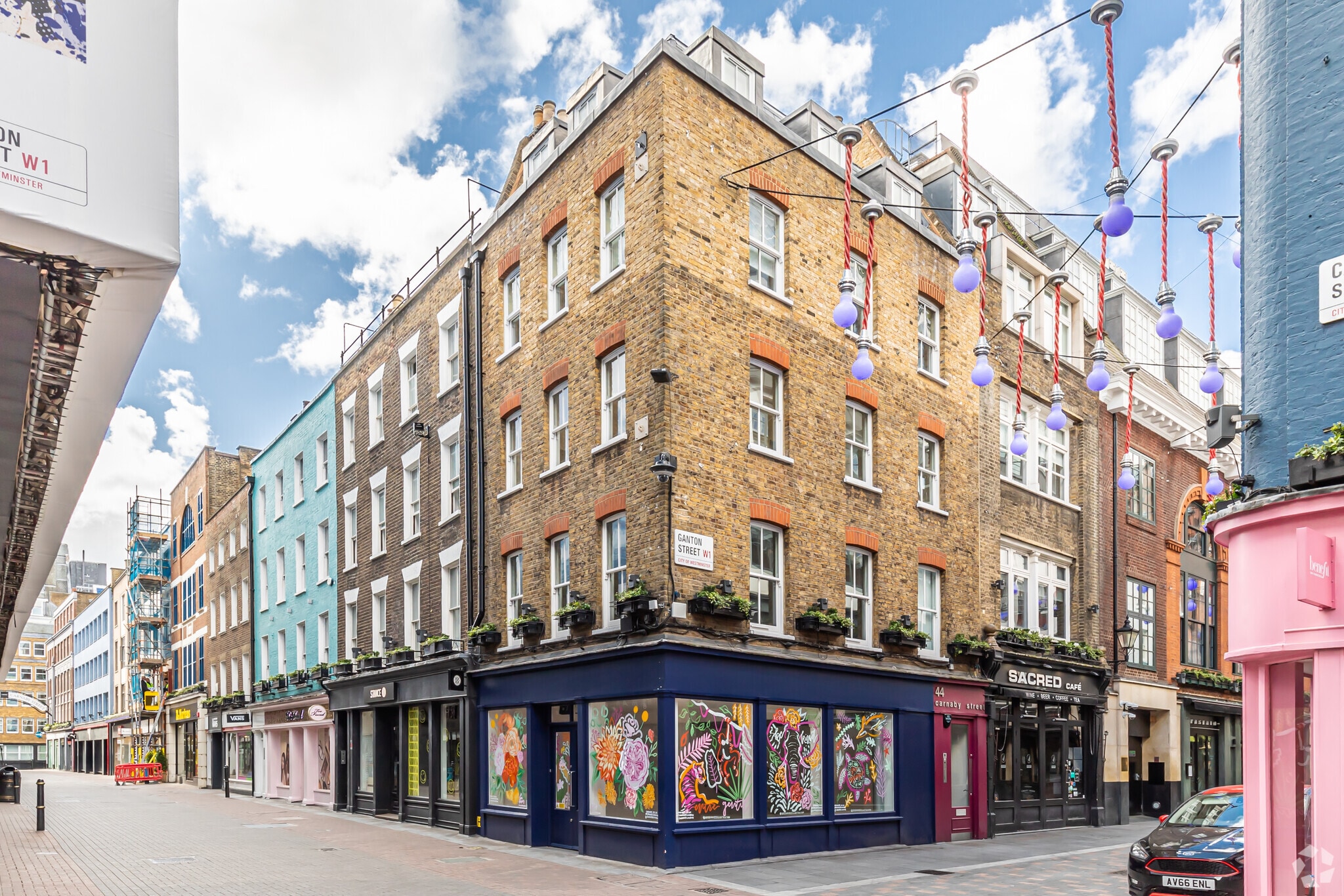 44-45 Carnaby St, London for sale Primary Photo- Image 1 of 1