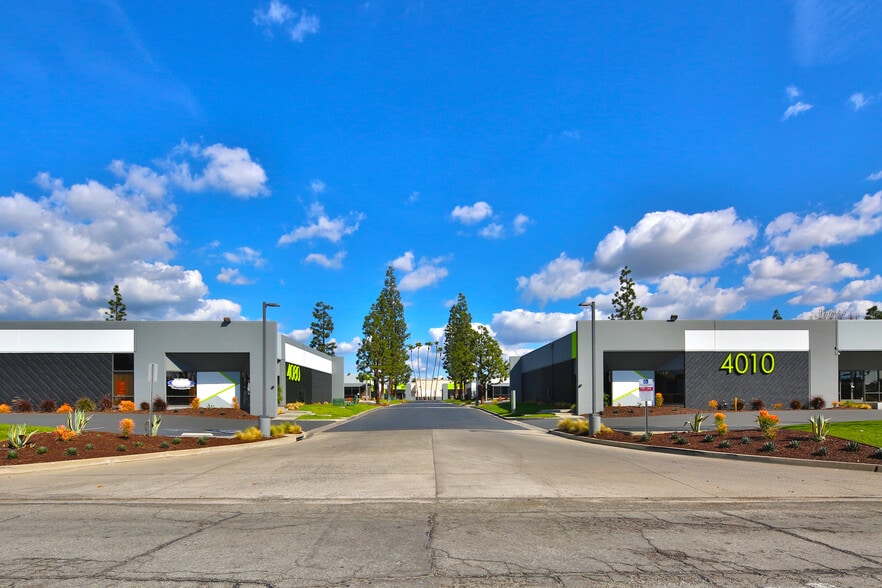 4070 N Palm St, Fullerton, CA for lease - Building Photo - Image 3 of 4