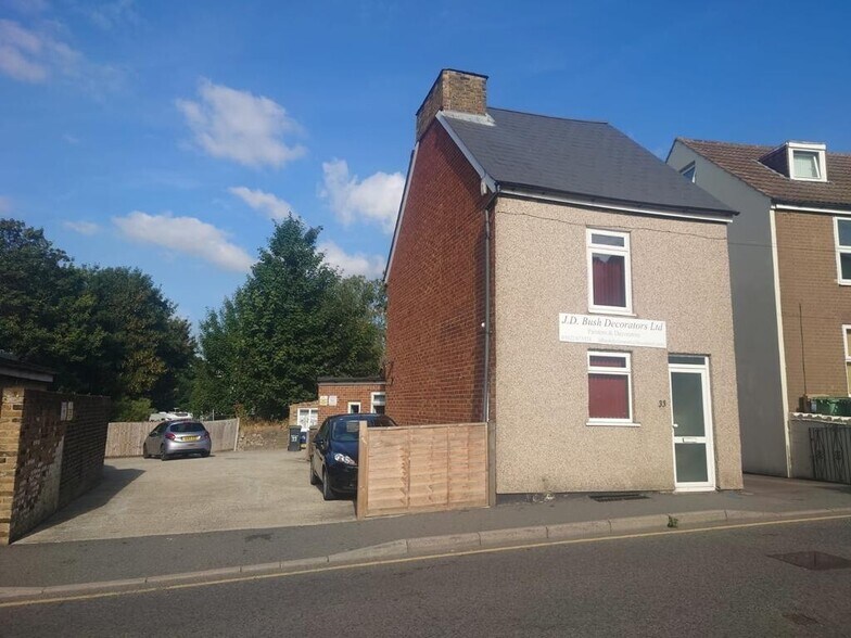 33 Wheeler St, Maidstone for sale - Primary Photo - Image 1 of 1