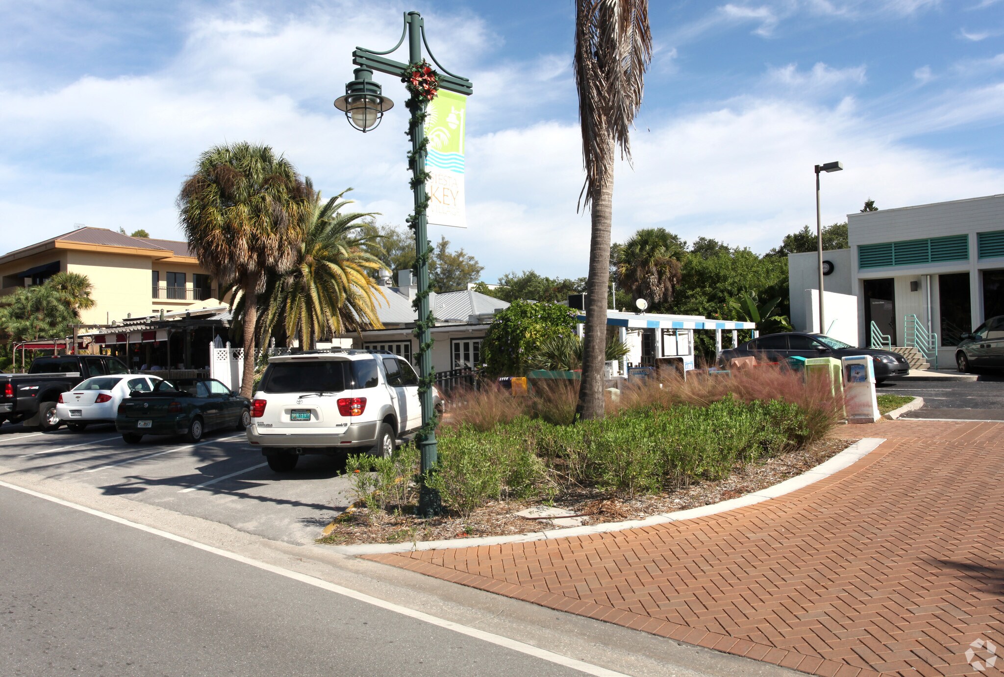 5027 Ocean Blvd, Sarasota, FL for sale Primary Photo- Image 1 of 1