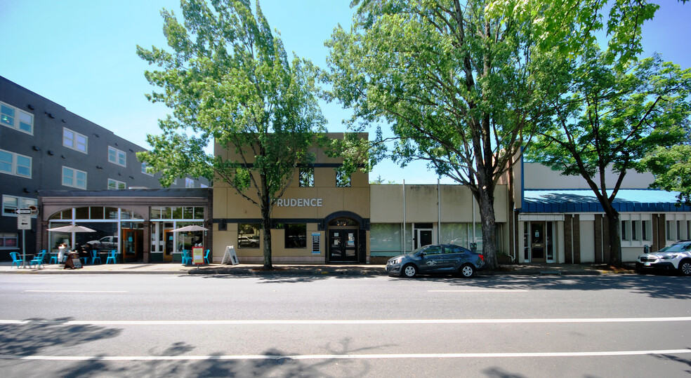 808 Pearl St, Eugene, OR for lease - Building Photo - Image 3 of 3