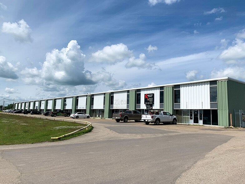 702 18 Av, Nisku, AB T9E 7V8