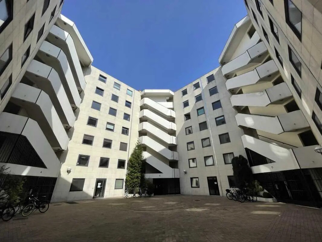 Office in Montreuil for lease Building Photo- Image 1 of 8