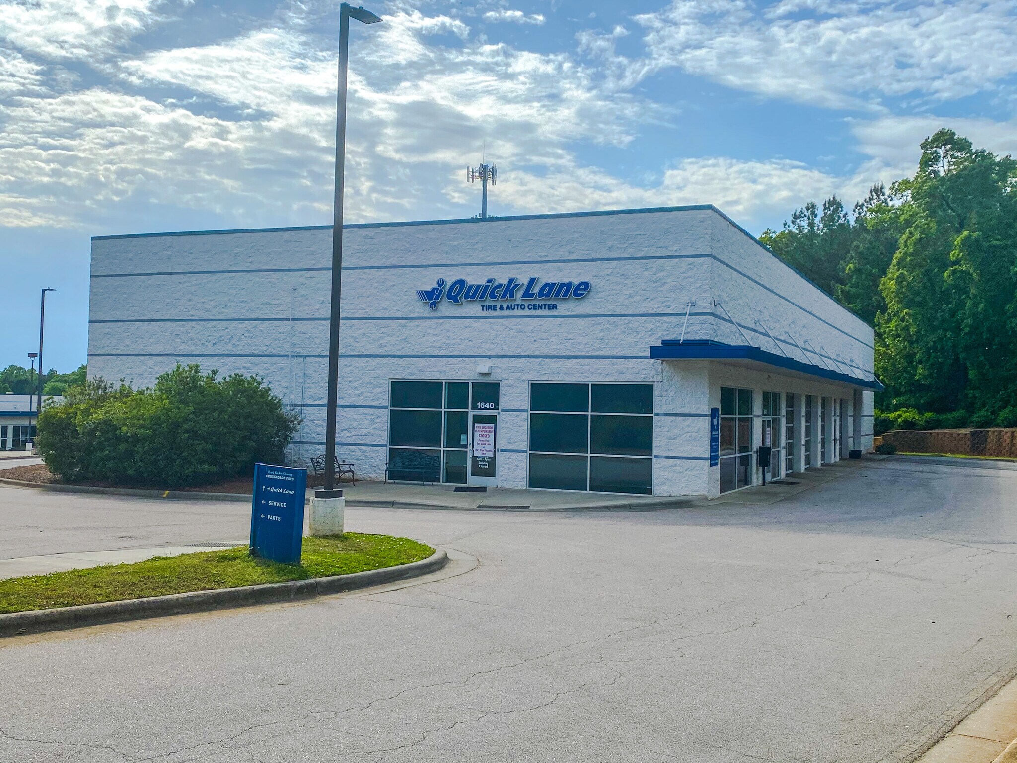 1640 Piney Plains Rd, Cary, NC 27518