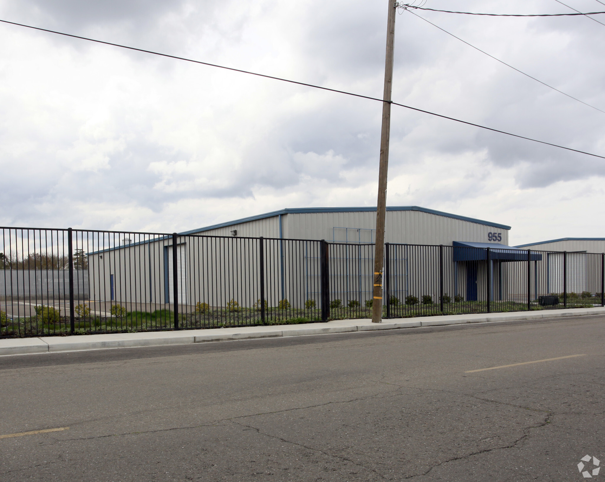 955 N Union St, Stockton, CA for lease Primary Photo- Image 1 of 5