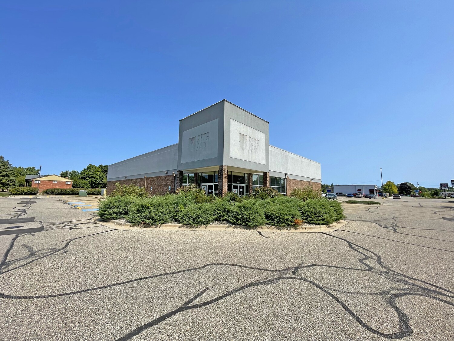 1401 W Main St, Lowell, MI for sale Building Photo- Image 1 of 11