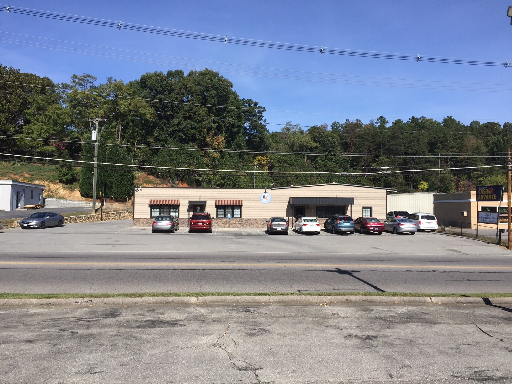 1121 E Main St, Salem, VA for sale Building Photo- Image 1 of 1