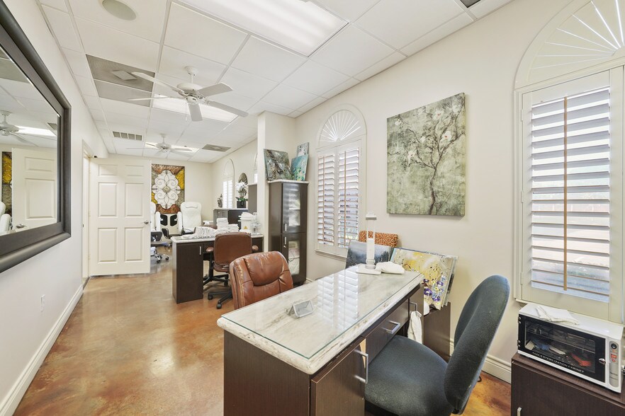 21720 Highland Knolls Dr, Katy, TX 77450 Retail for Sale