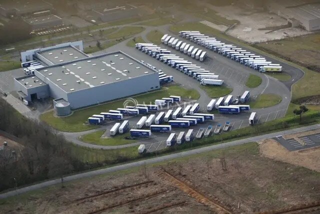 Flex in Le Controis-en-Sologne for lease - Aerial - Image 1 of 9