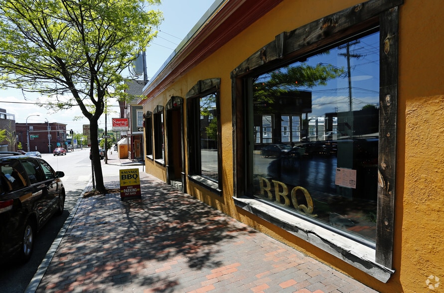 919 Congress St, Portland, ME for lease - Building Photo - Image 2 of 19