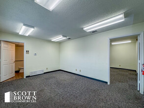 405 S Elm St, Denton, TX for lease Building Photo- Image 2 of 8