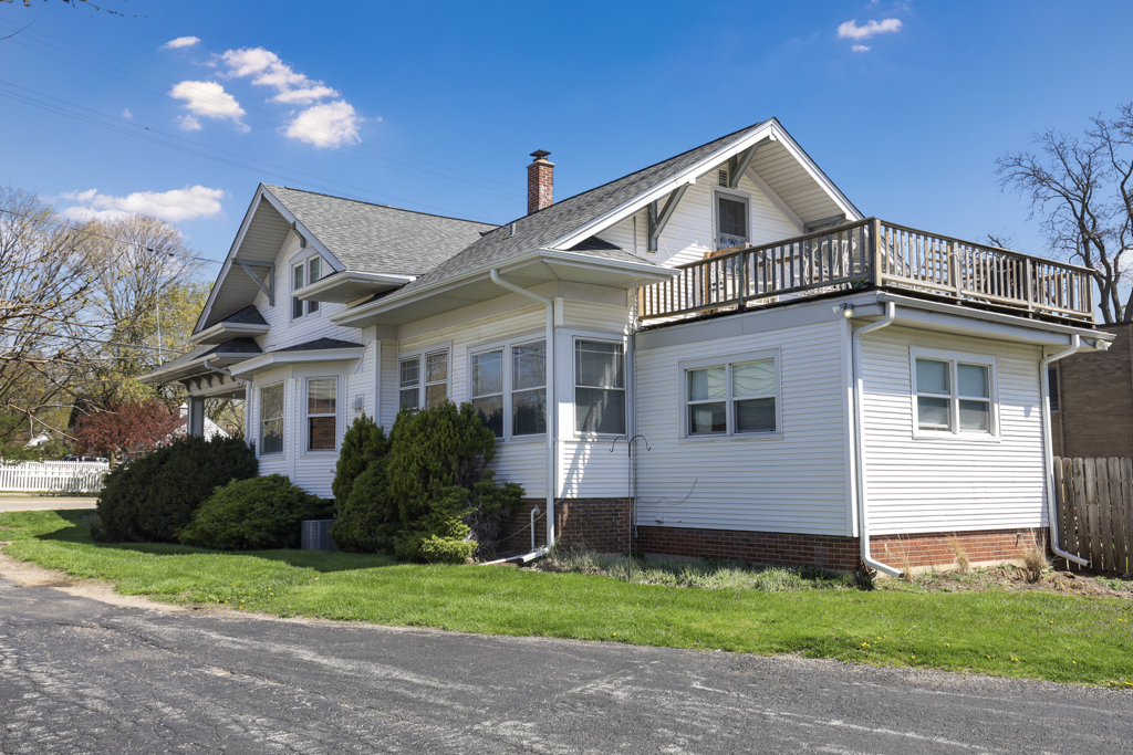 111 E Palatine Rd, Palatine, IL for sale Building Photo- Image 1 of 45