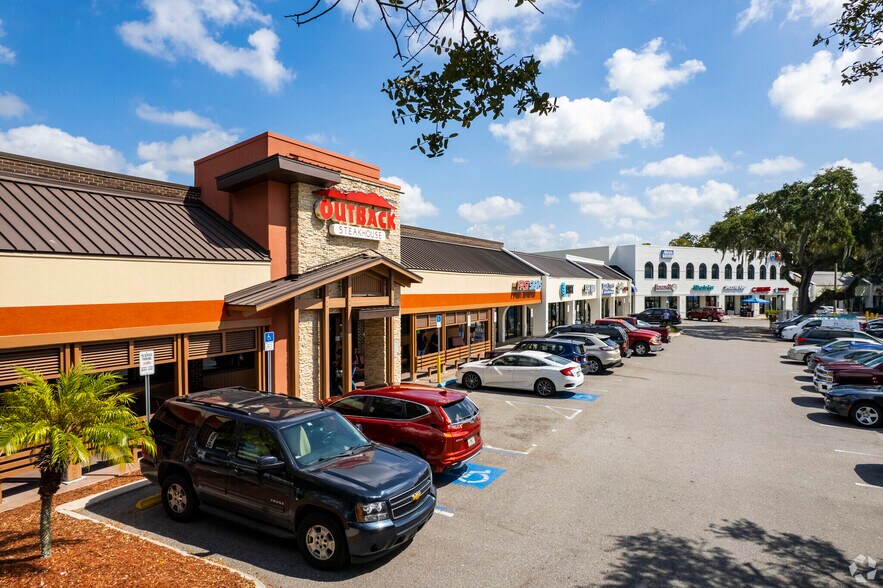 2020 W Brandon Blvd, Brandon, FL 33511