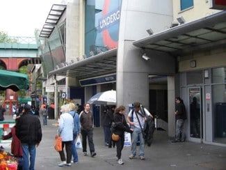 More details for 439 Brixton Rd, London - Retail for Lease