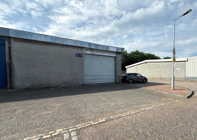 Lenziemill Rd, Cumbernauld for sale Primary Photo- Image 1 of 1