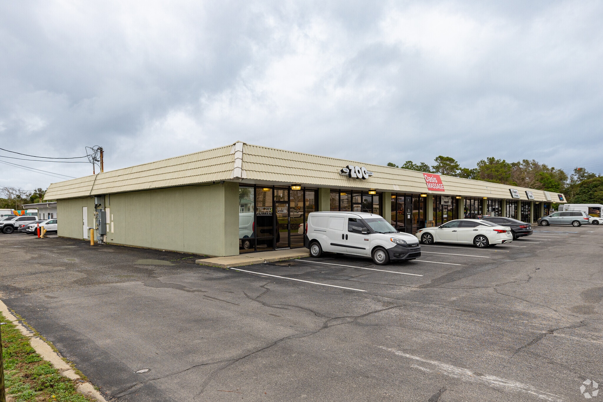 1209 Airport Rd, Destin, FL for lease Primary Photo- Image 1 of 9