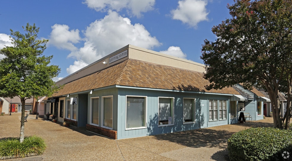 1915 Pocahontas Trl, Williamsburg, VA for sale - Primary Photo - Image 1 of 1