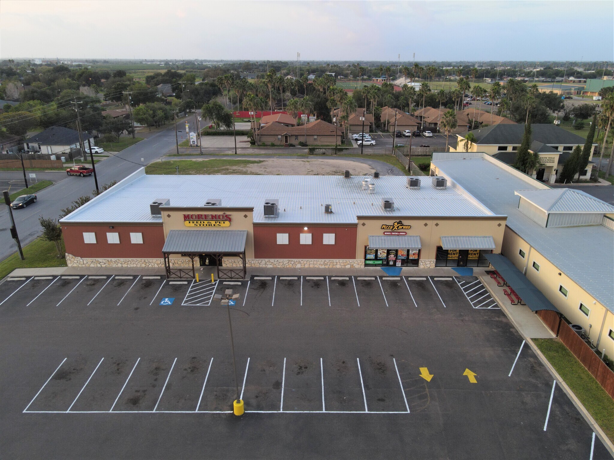 2420 E Business 83, Weslaco, TX for sale Primary Photo- Image 1 of 1