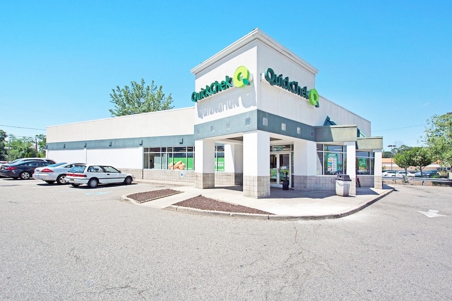 354 Kinderkamack Rd, Emerson, NJ 07630