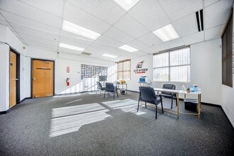 1221 Commerce Dr, Crete, IL for lease Interior Photo- Image 1 of 6