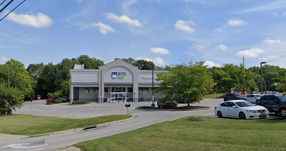 1604 Route 9, Wappingers Falls, NY for lease - Primary Photo - Image 1 of 8