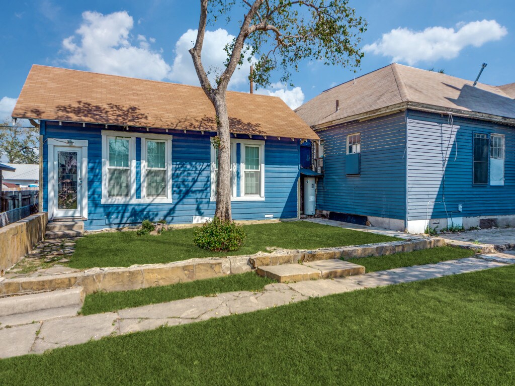851 Hammond Ave, San Antonio, TX 78210 Specialty for Sale