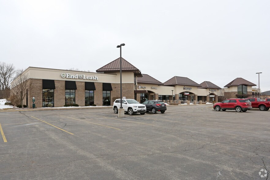 325 Bay View Rd, Mukwonago, WI for lease - Primary Photo - Image 3 of 6