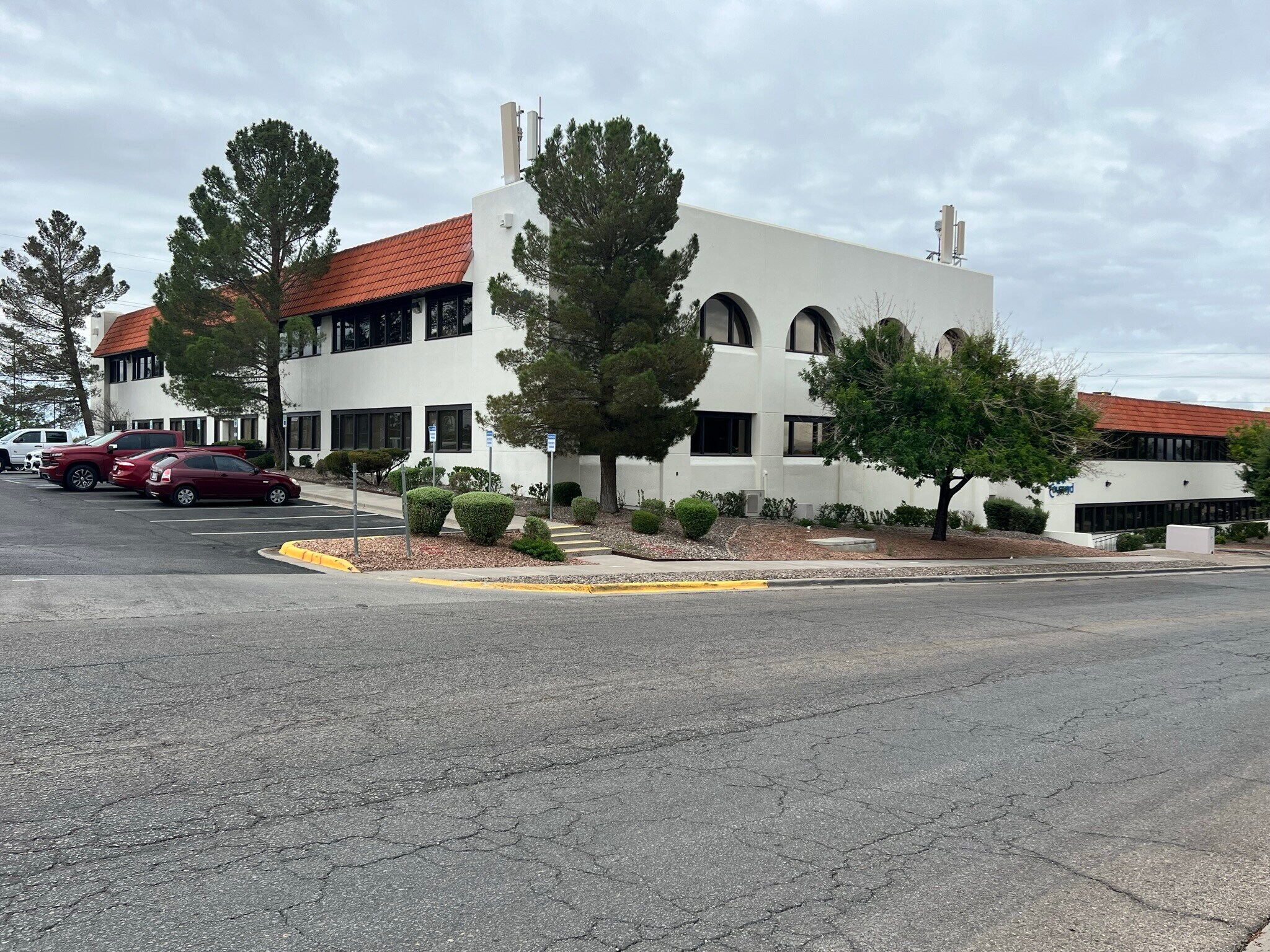 7500 Viscount Blvd, El Paso, TX 79925 THE COURTYARD All inclusive