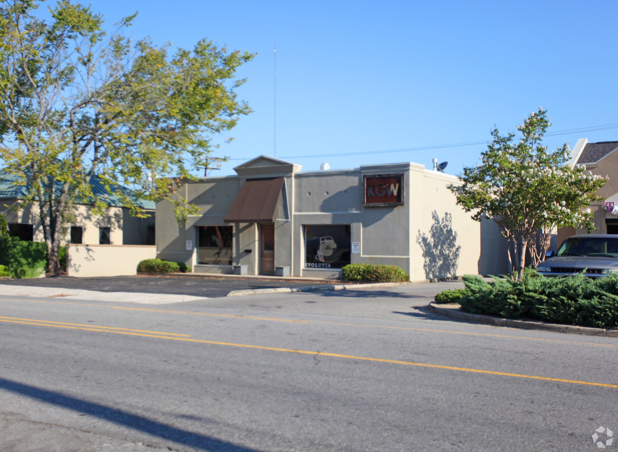 1916 28th Ave S, Homewood, AL for sale Primary Photo- Image 1 of 1