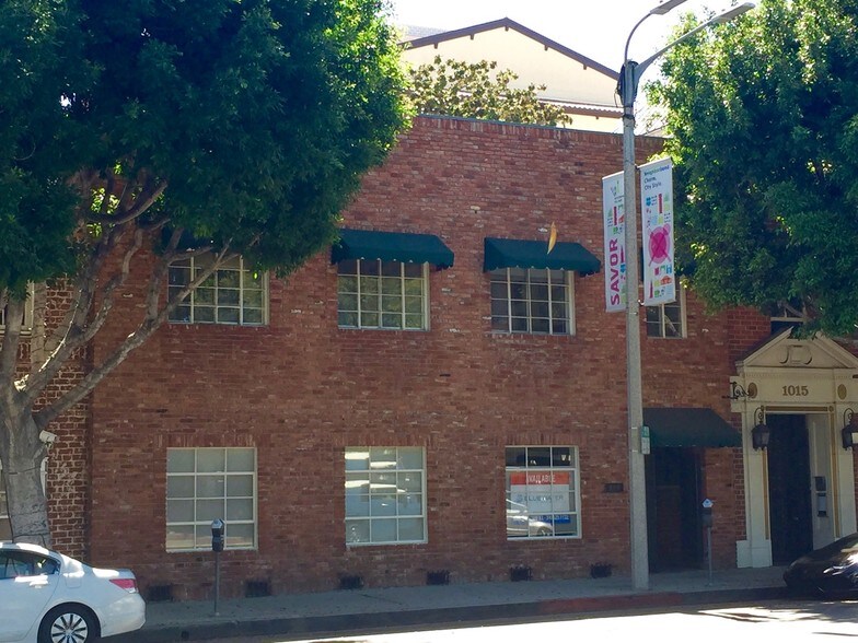 1019 Gayley Ave, Westwood, CA 90024