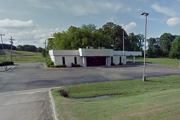 3900 S Lake Dr, Texarkana, TX for sale - Building Photo - Image 1 of 1