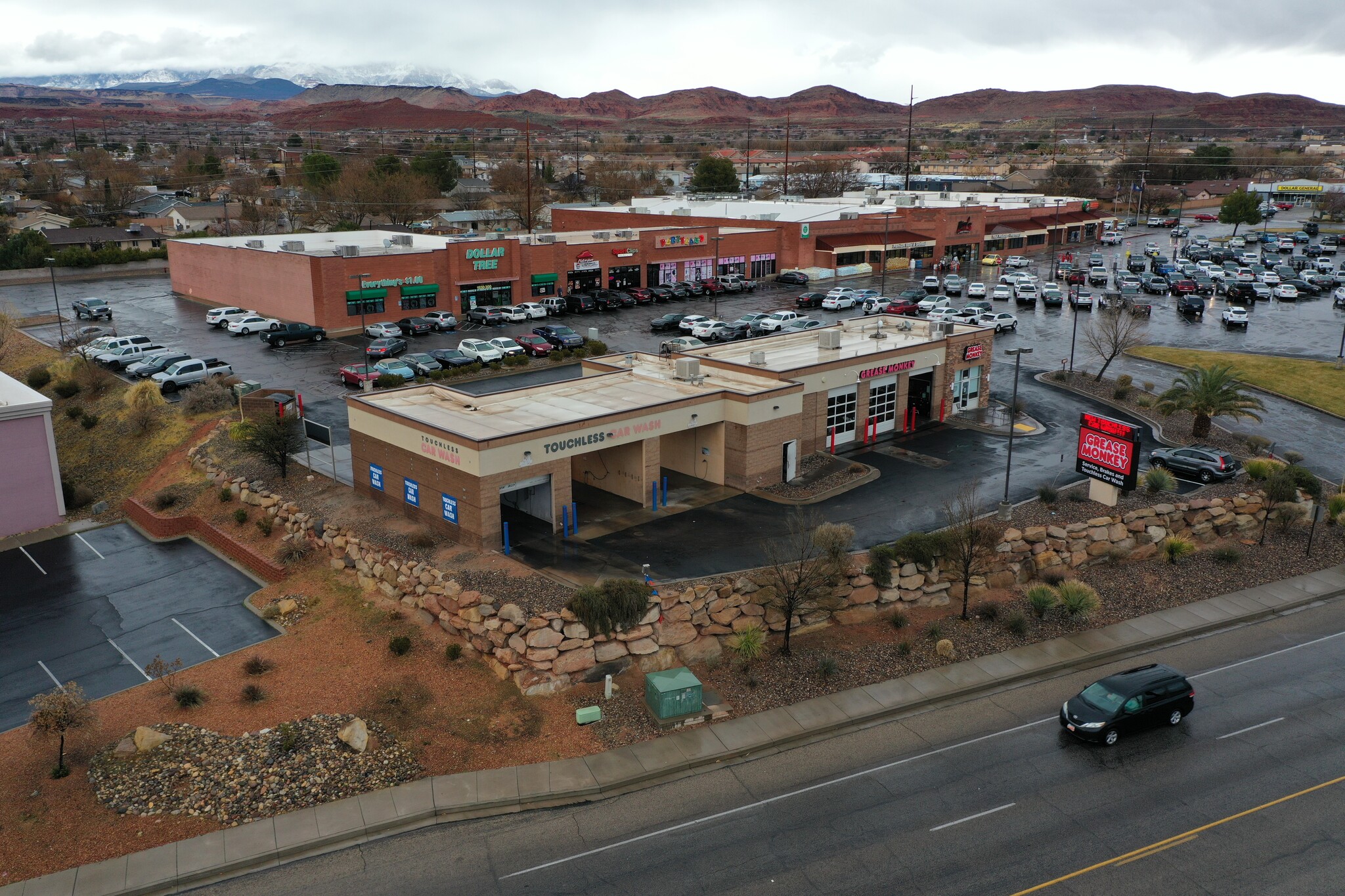 1986 W Sunset Blvd, Saint George, UT for sale Building Photo- Image 1 of 1