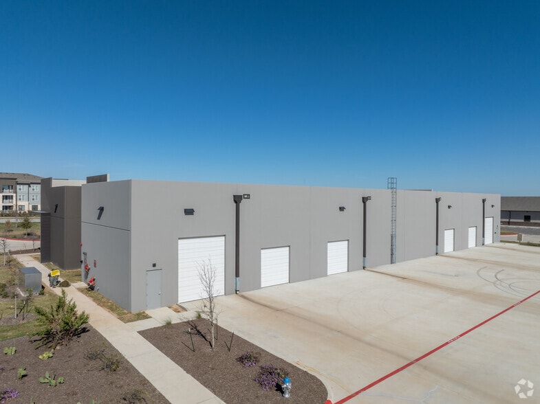 1300 Westinghouse Rd, Georgetown, TX for lease - Building Photo - Image 2 of 12