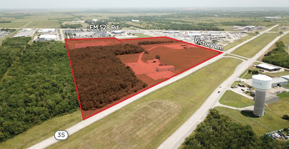 3700 TX-35 Loop, Alvin, TX for sale - Aerial - Image 1 of 2