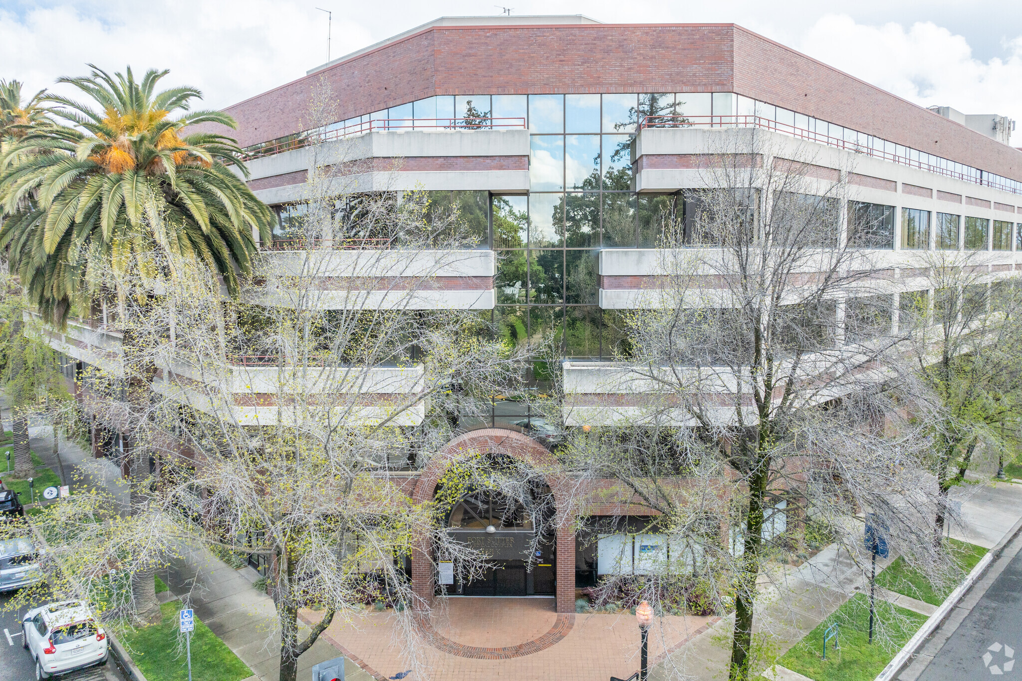 1020 29th St, Sacramento, CA for lease Building Photo- Image 1 of 26