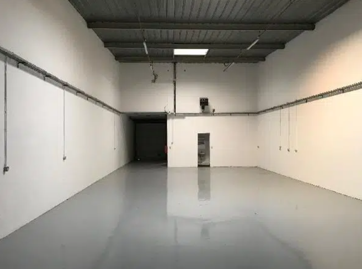 Flex in Malakoff for lease Building Photo- Image 1 of 3