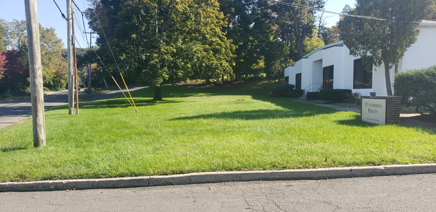 50-52 Miry Brook Rd, Danbury, CT for lease Building Photo- Image 1 of 10